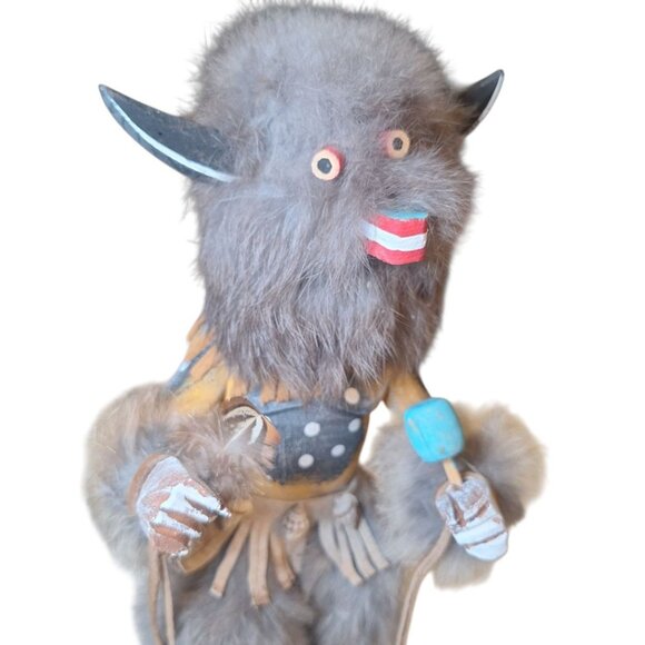 Kachina Doll Buffalo Mask RB Vintage Native Folk Art Indian Fur Wood 12 Inch - Picture 4 of 13